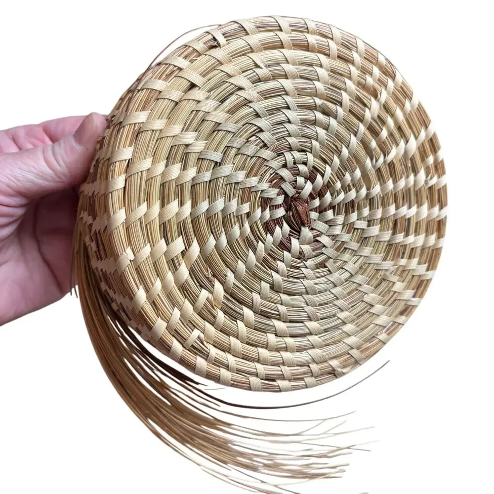 Hand woven basket Gullah style sweet Palmetto grass shallow decorative straw